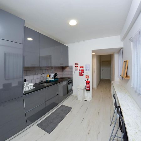 Travel And Live Apartments Порто Екстериор снимка