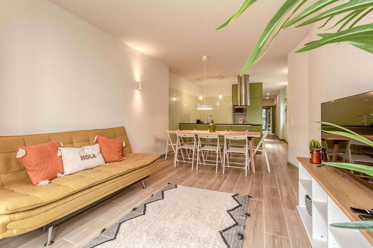 Travel And Live Apartments Порто Екстериор снимка