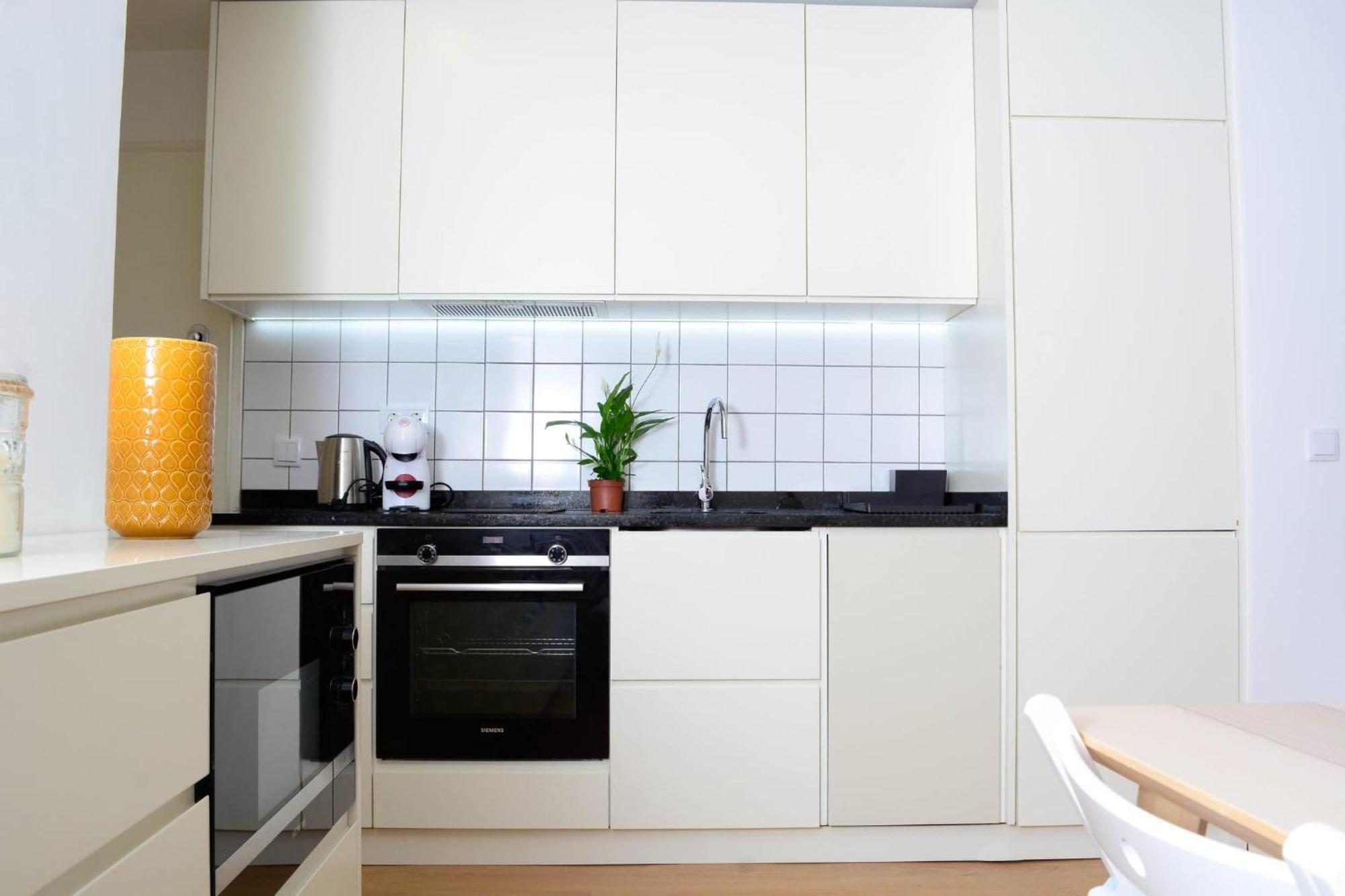 Travel And Live Apartments Порто Екстериор снимка