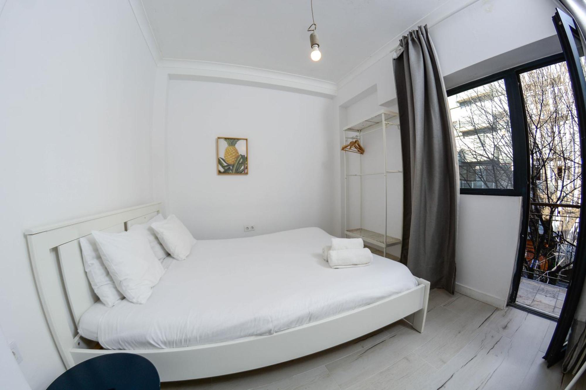 Travel And Live Apartments Порто Екстериор снимка