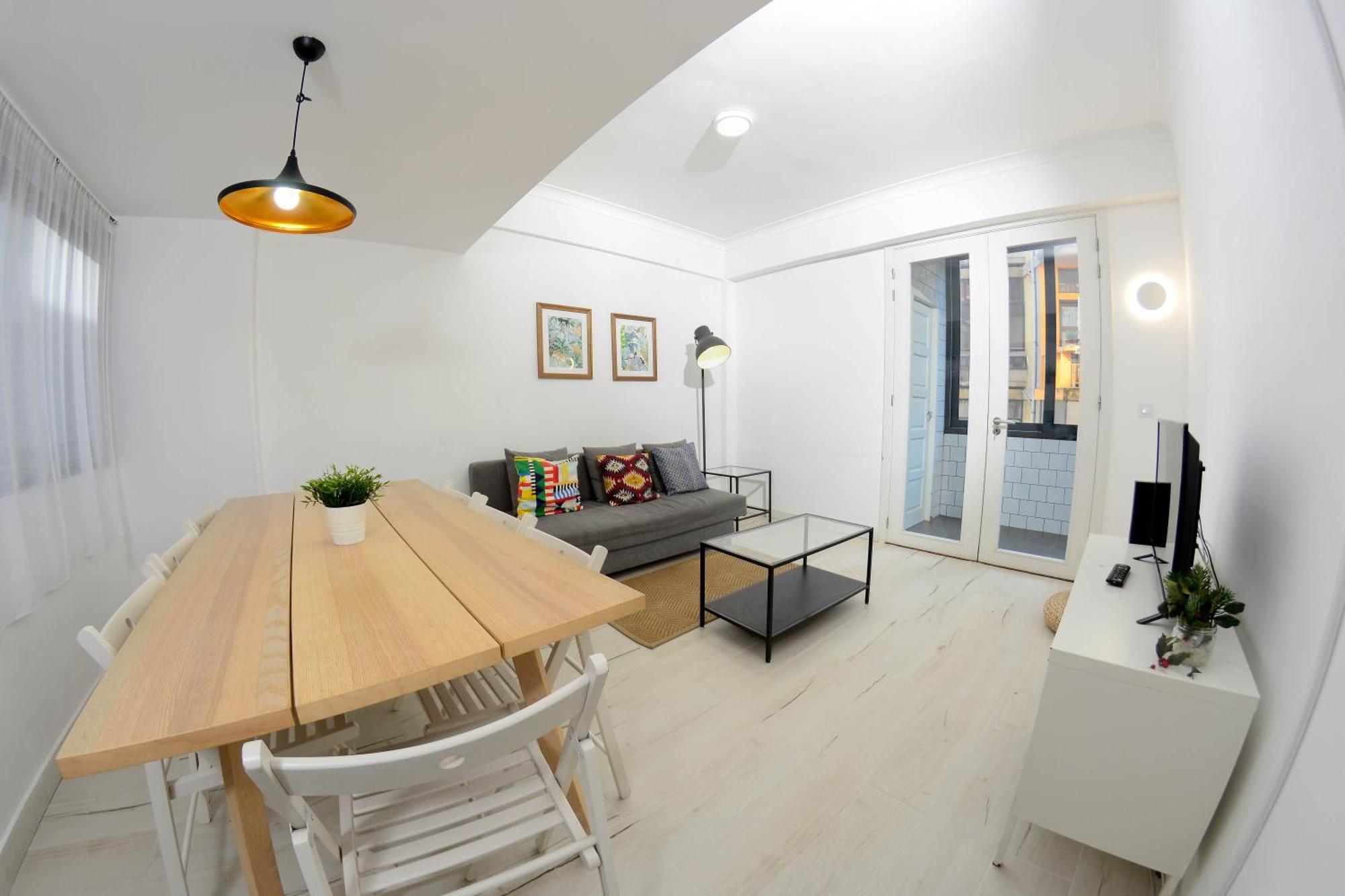 Travel And Live Apartments Порто Екстериор снимка